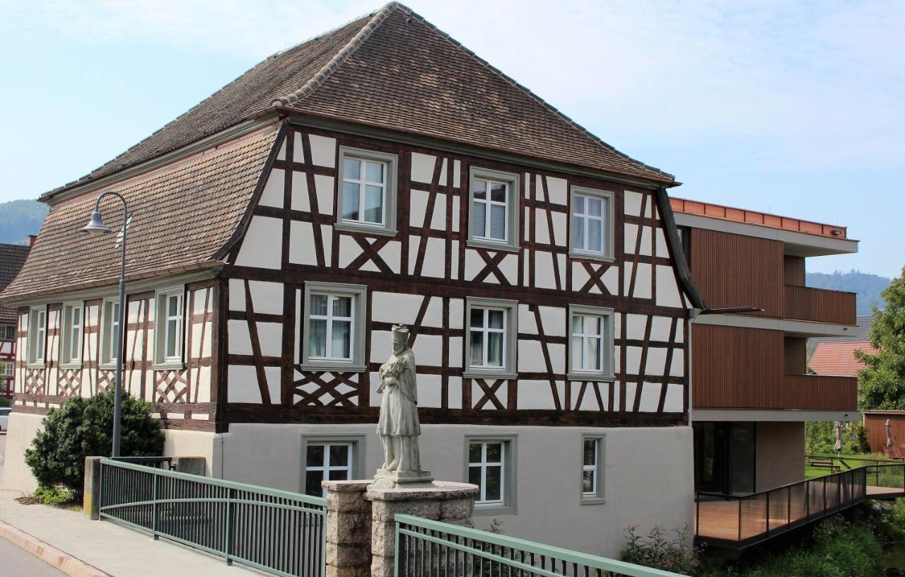 Sternen Bohlingen Aparthotel Esterno foto